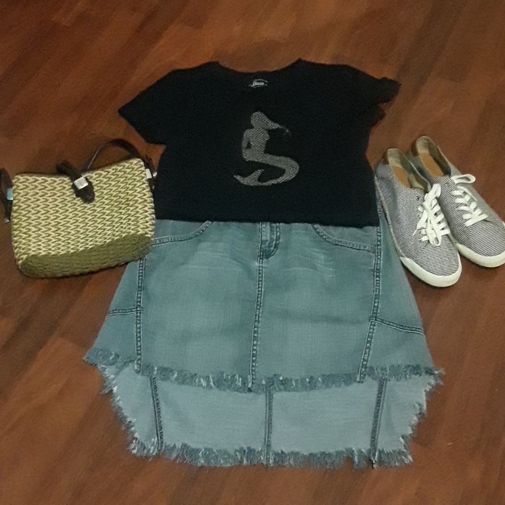 High low denim skirt - Picture 1 of 3